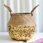 Straw folding basket furnishing household items